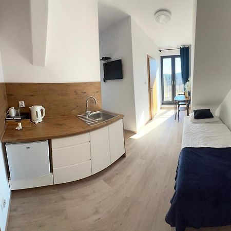 Apartamenty Divemed 옐레니아구라 외부 사진