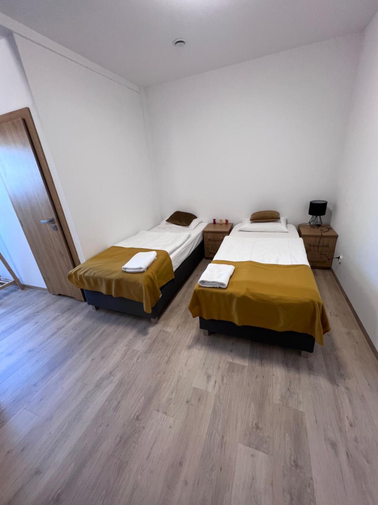 Apartamenty Divemed 옐레니아구라 외부 사진