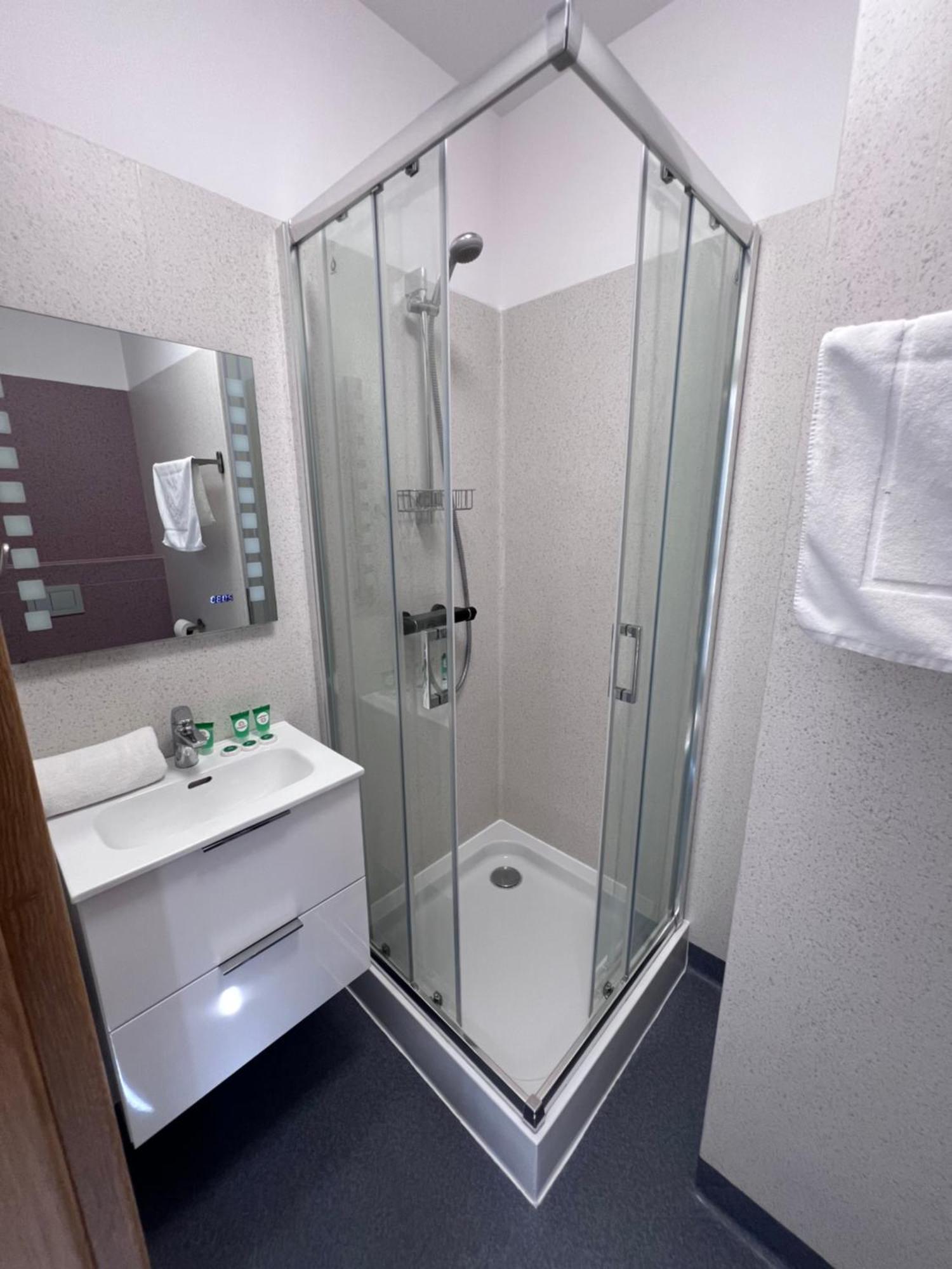 Apartamenty Divemed 옐레니아구라 외부 사진